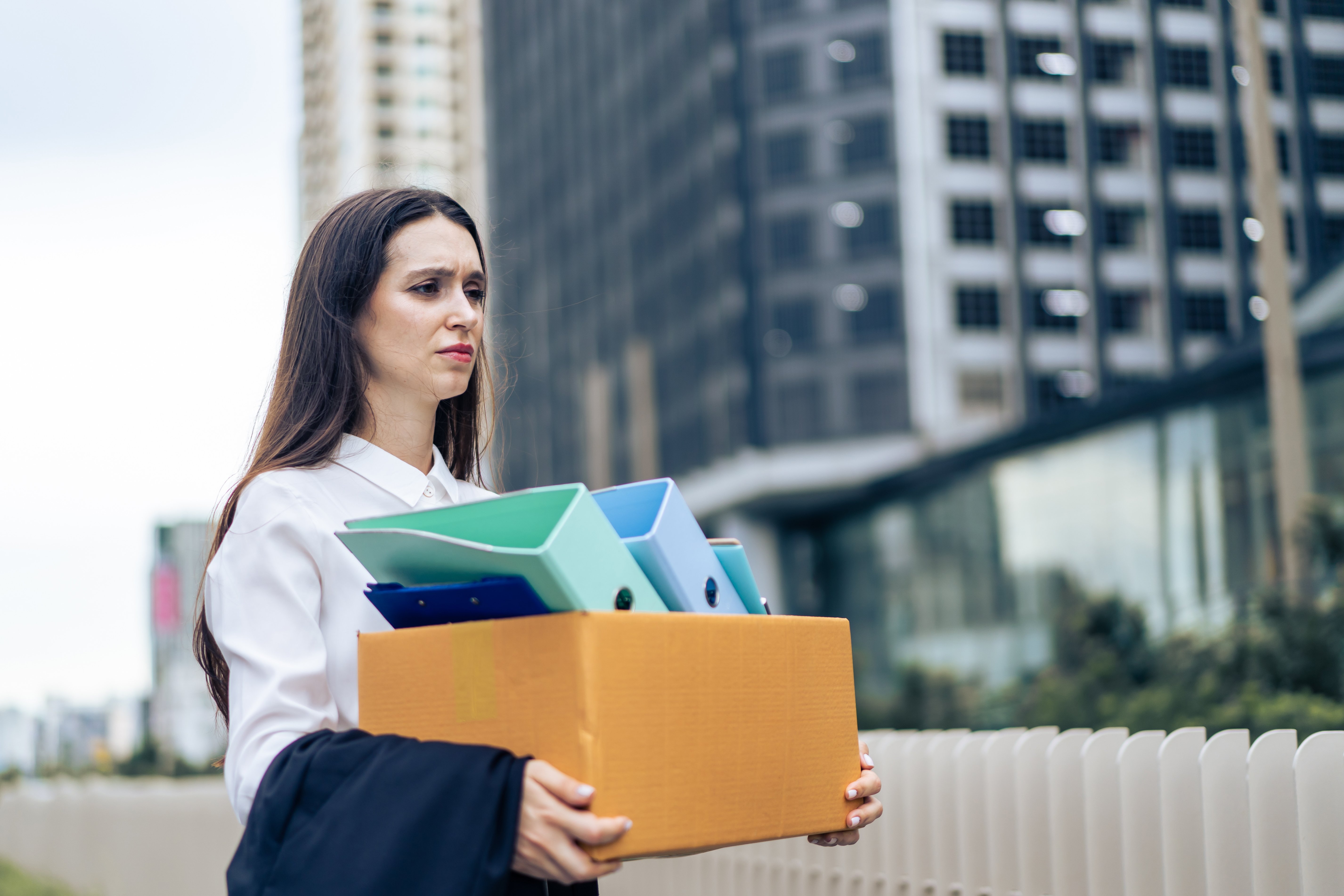 female carrying box